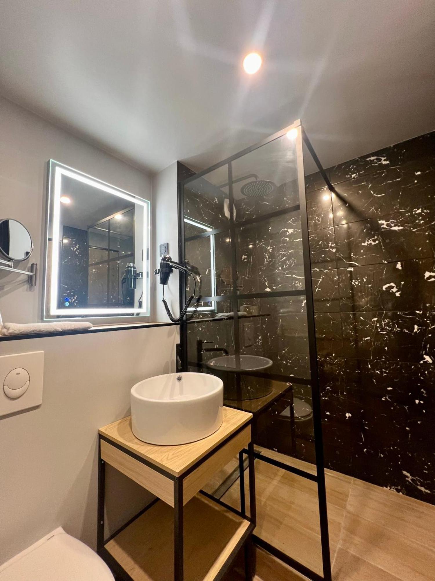 Hotel Originals City, Armony Dijon - Chenôve Εξωτερικό φωτογραφία